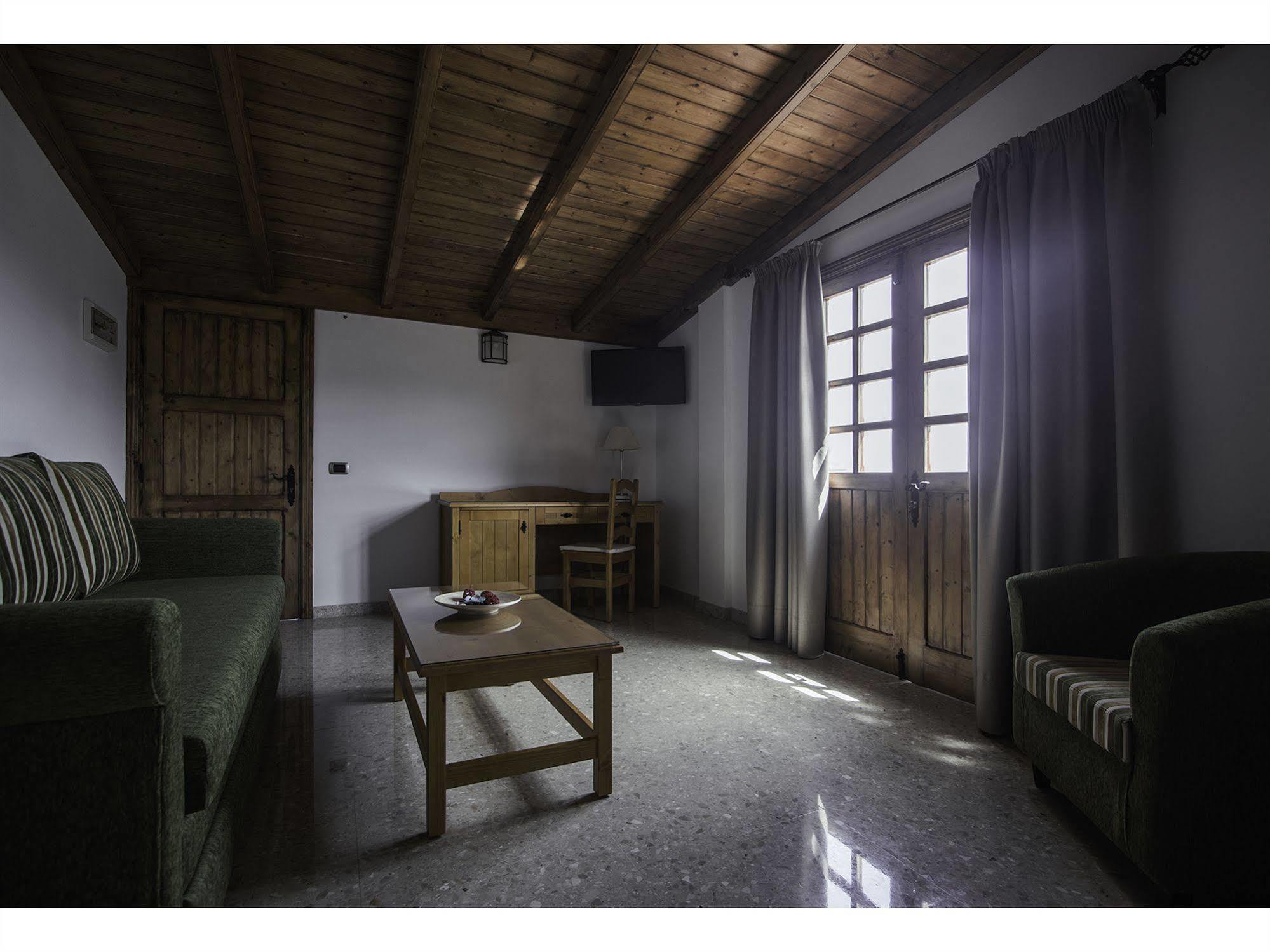 Hotel Melva Suite Firgas Buitenkant foto